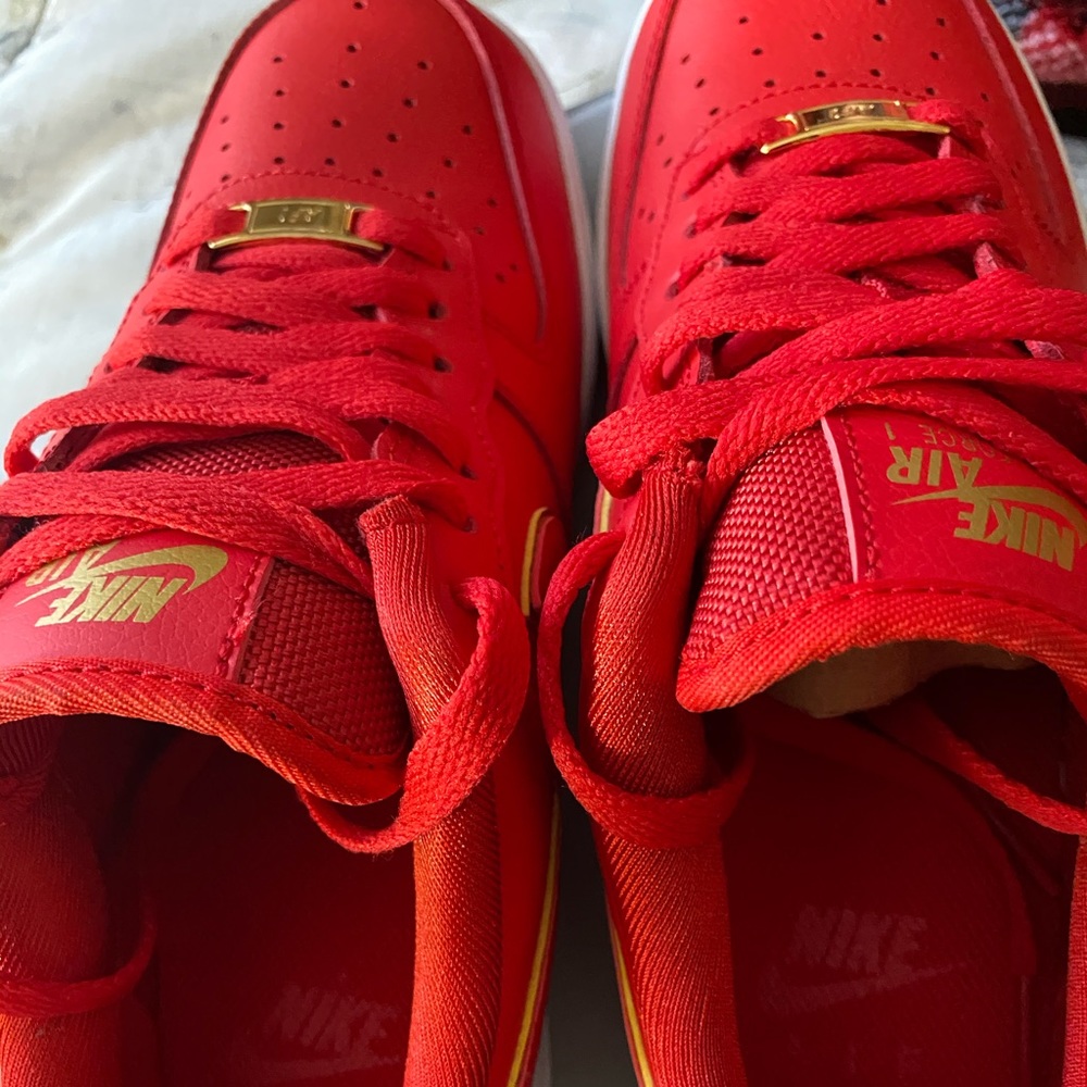 Women’s Air Force 1 “07” ESS Edition.